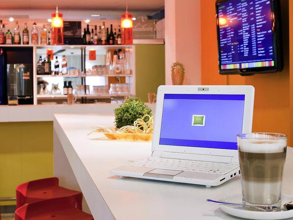 Hotel Ibis Styles Duesseldorf-Neuss Restaurace fotografie